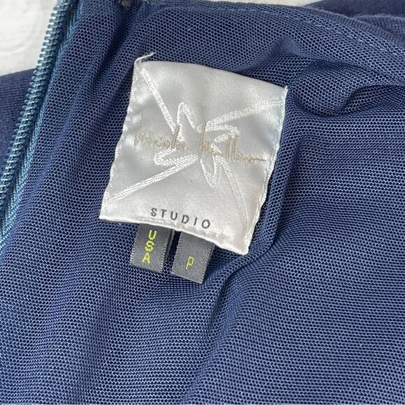 Nicole Miller Studio Navy Blue Sheath Ruched Knit Dress Size Small - Picture 13 of 14